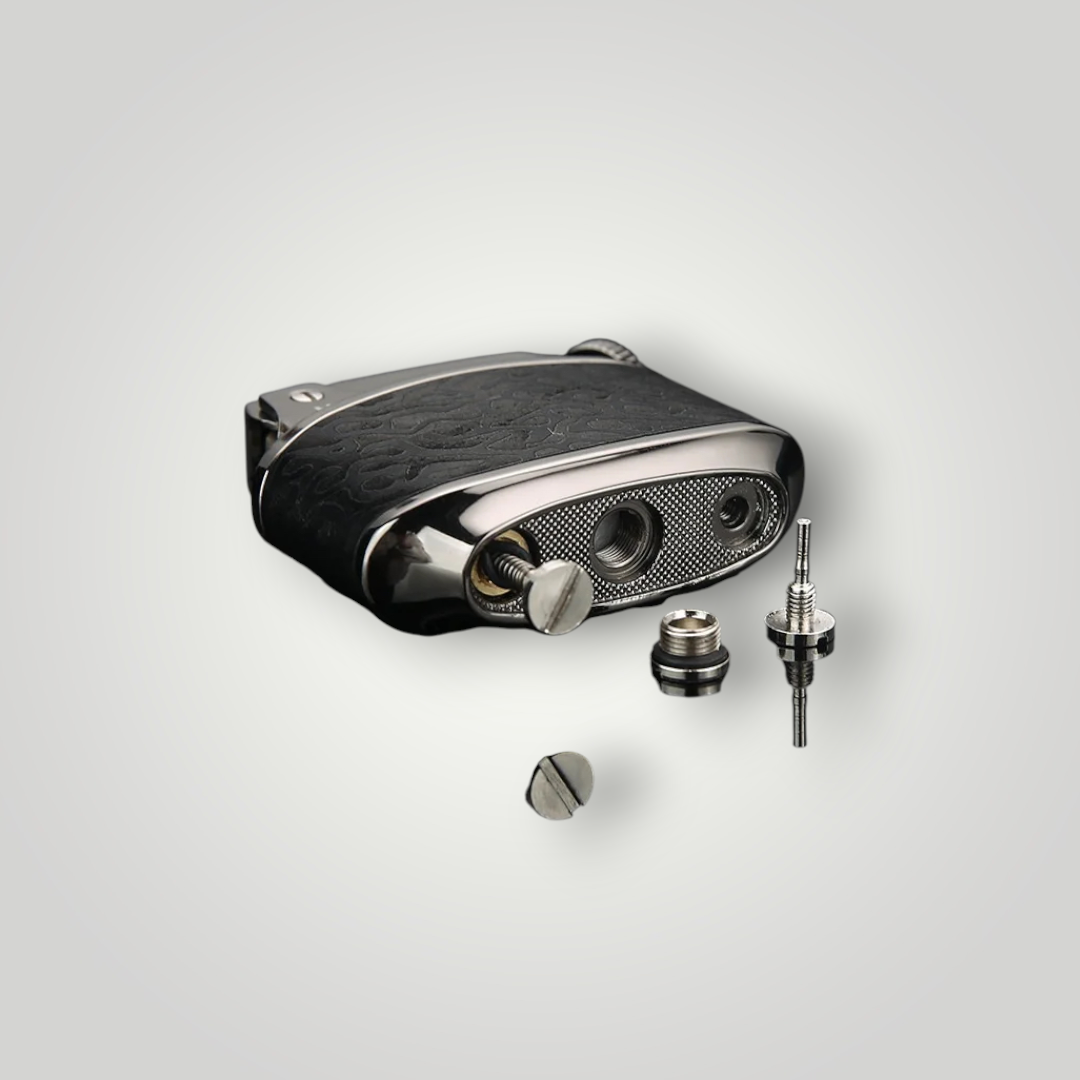 Old-fashioned Press and Pop-up Lighter