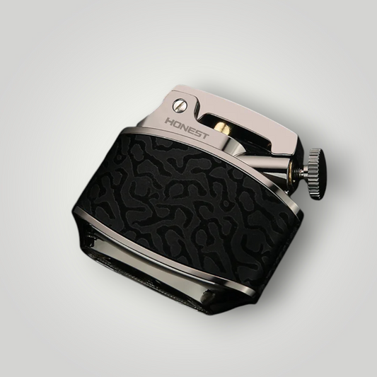 Old-fashioned Press and Pop-up Lighter