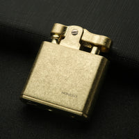 Retro Old-fashioned Vintage Kerosene Lighter